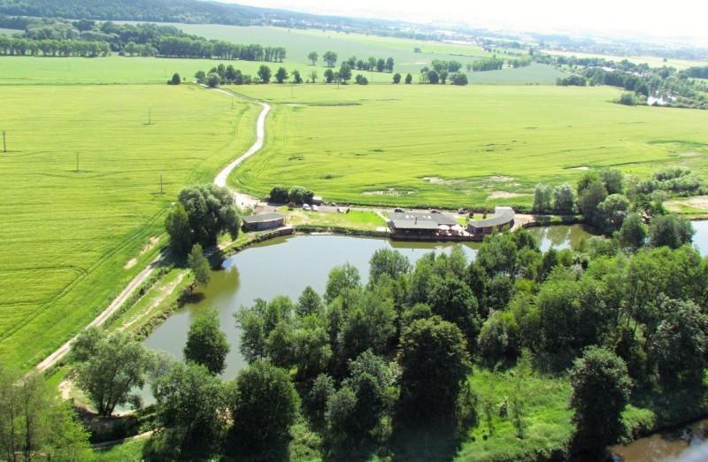 Appartement Marine Zavlahy à Hrdejovice Extérieur photo